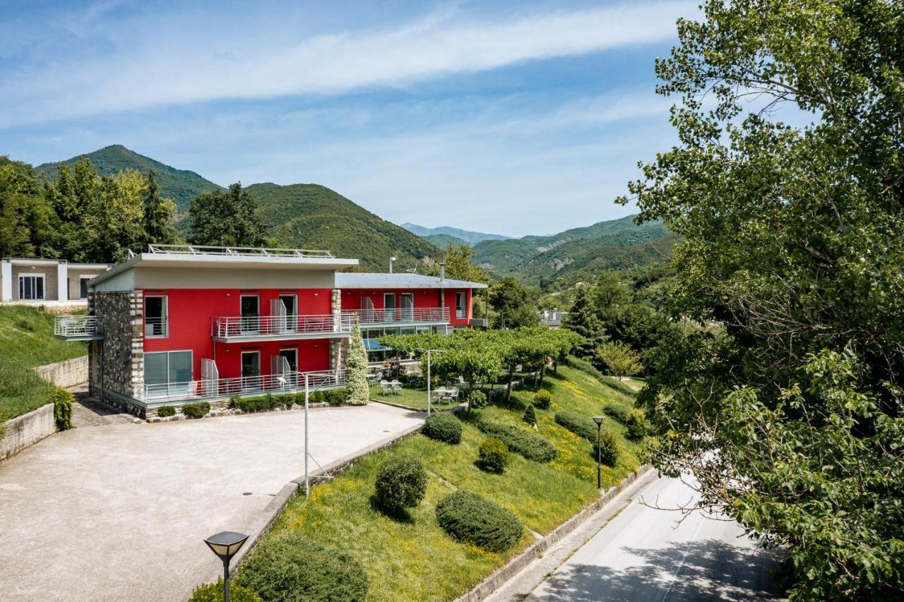 Gefiri Plakas Hotel Bagian luar foto