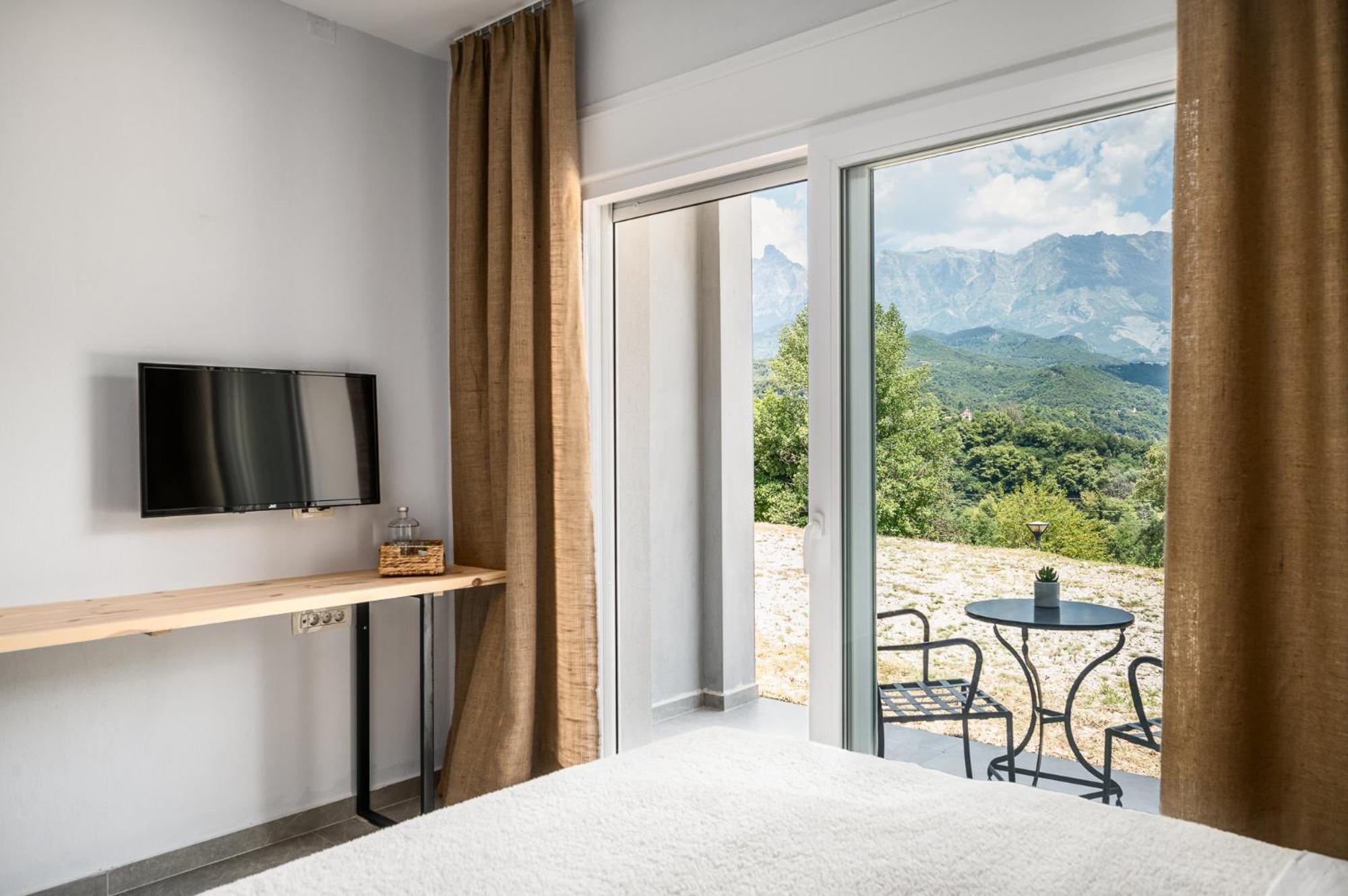 Gefiri Plakas Hotel Bagian luar foto